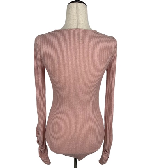 Free People Intimately Cozy Up With Me Ribbed V Neck Cheeky Bodysuit Size Medium - Picture 6 of 16